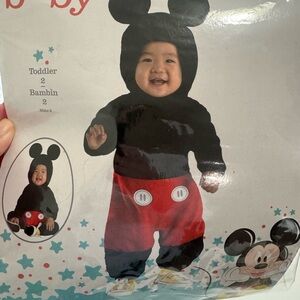Great condition, Disney Classic Mickey Mouse Costume, 2T